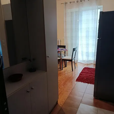 아파트 διαμερισμα στο κεντρο